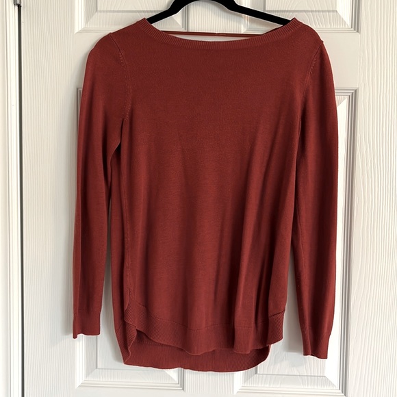 Rust Coloured Sweater - Picture 1 of 1